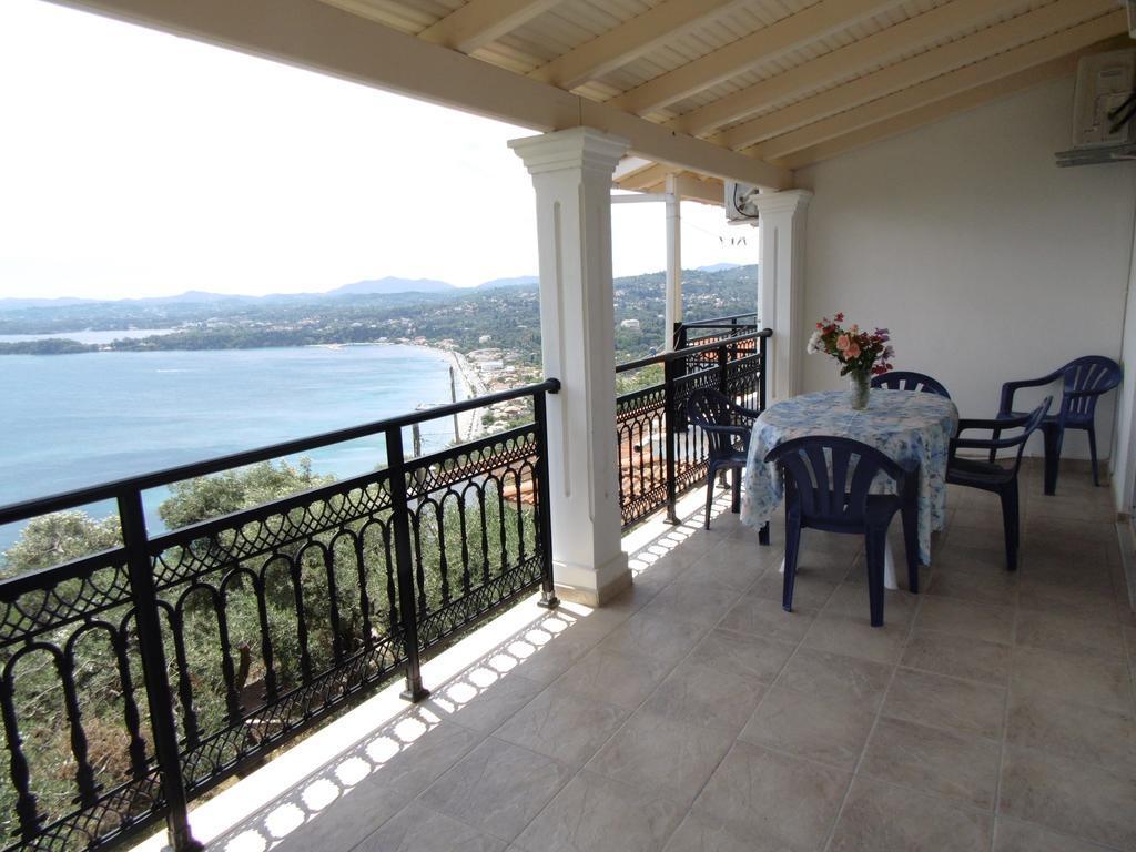 Villa Elli Panoramic View Ypsos Quarto foto